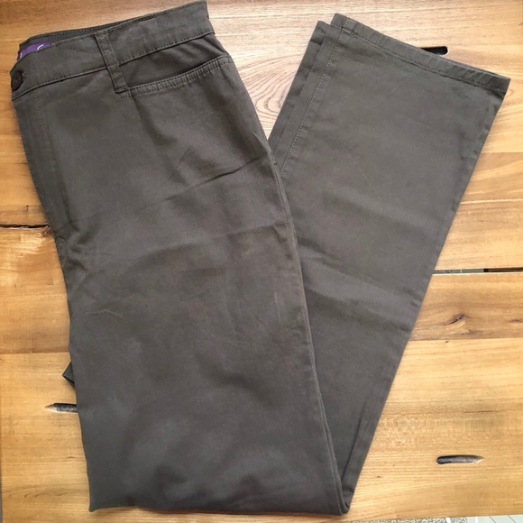 Gloria Vanderbilt Amanda Olive Green Cotton Straight Leg Trouser - Picture 3 of 10